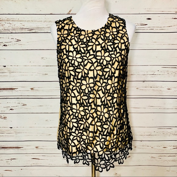 LELA ROSE Neiman Marcus Black Lace Top - Picture 2 of 6